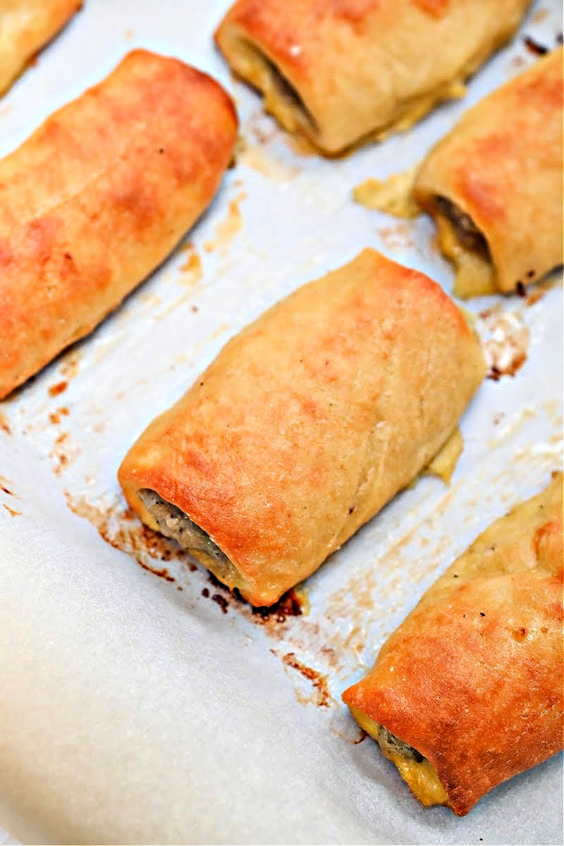 Keto Sausage Rolls