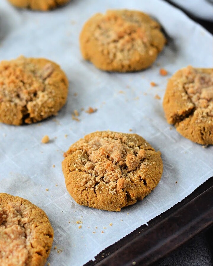 Keto Pumpkin Coffee Cake Cookies