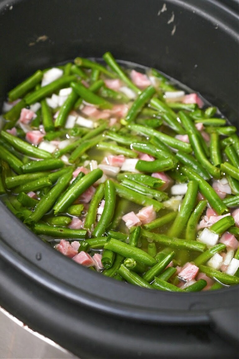 LowCarb Slow Cooker Green Beans and Ham