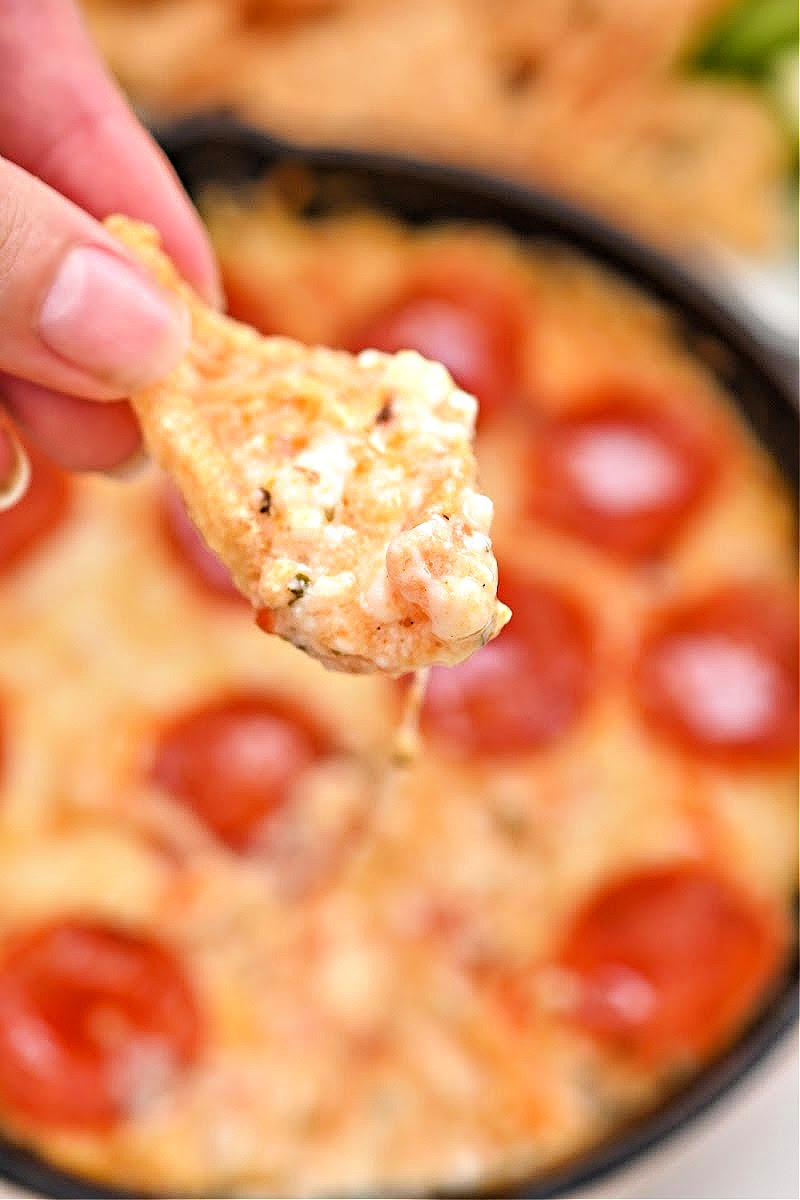 Low Carb Cottage Cheese Pizza Dip