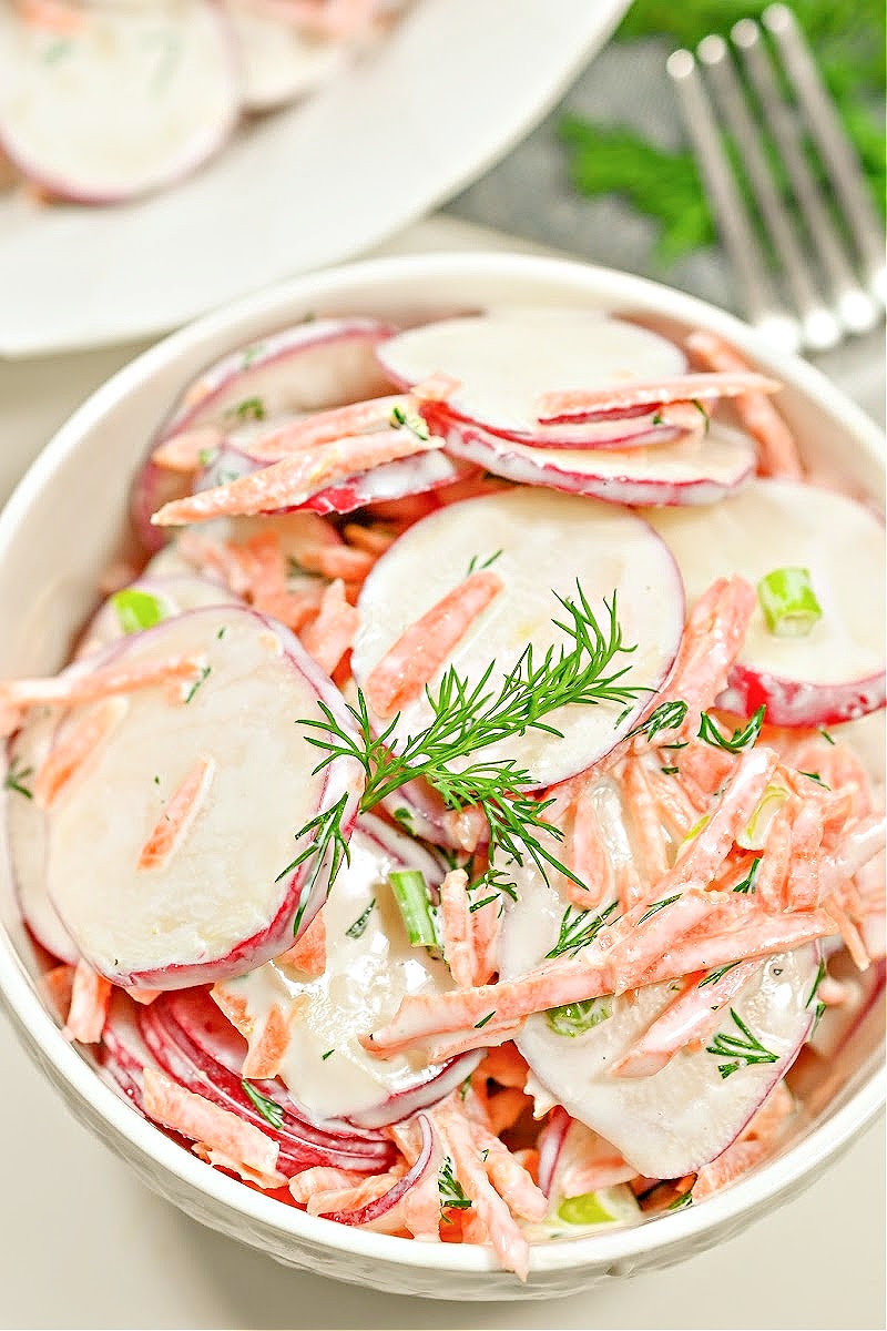 Low Carb Keto Carrot and Radish Salad