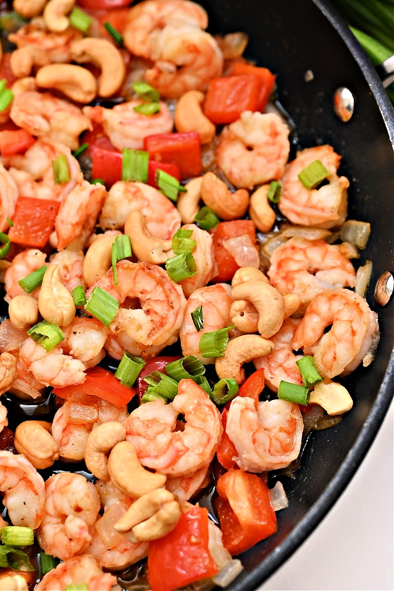 Keto Cashew Shrimp
