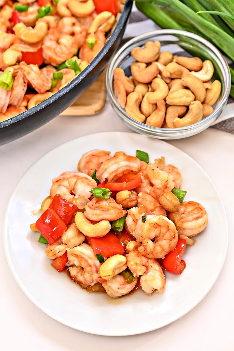Keto Cashew Shrimp