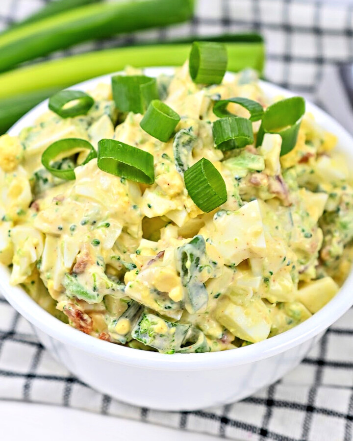 Low Carb Deviled Egg Salad With Broccoli and Bacon