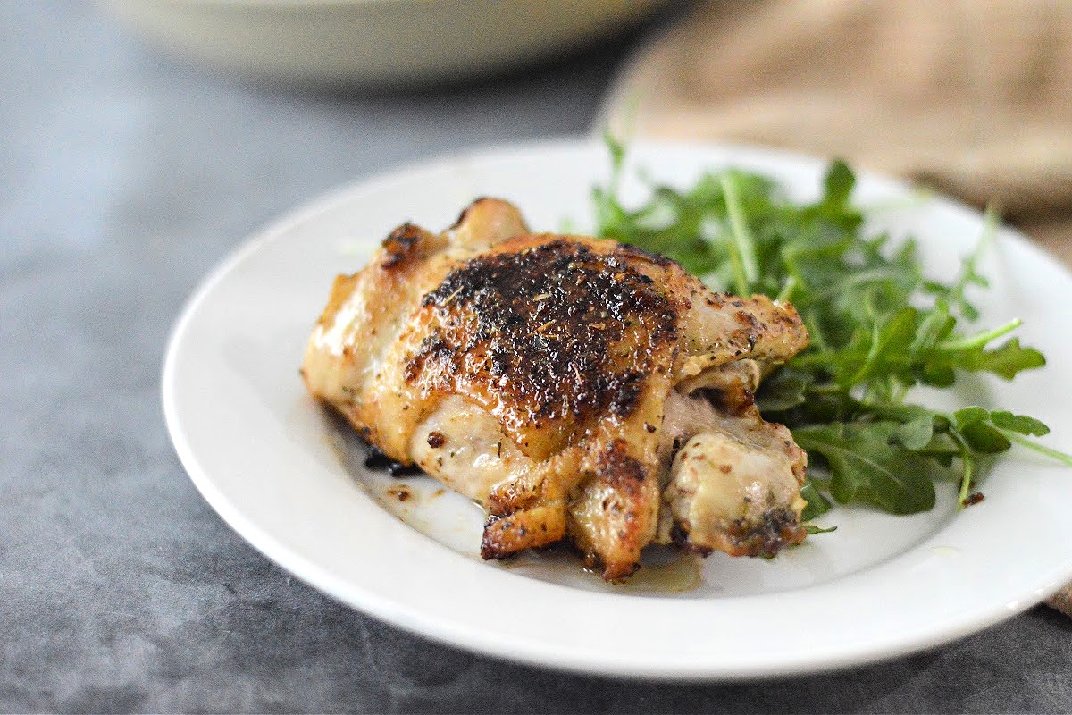 Keto Pan Seared Chicken Thighs