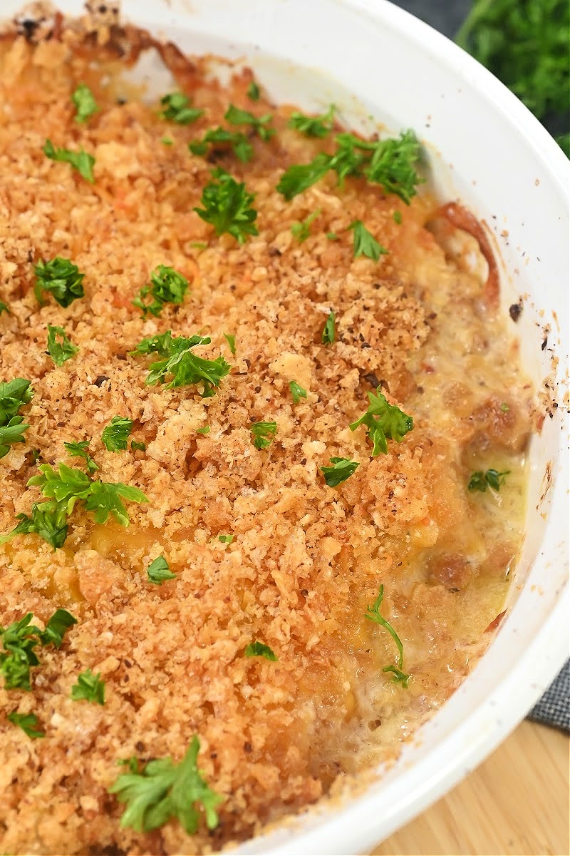 Low Carb Creamy Chicken and Summer Squash Casserole