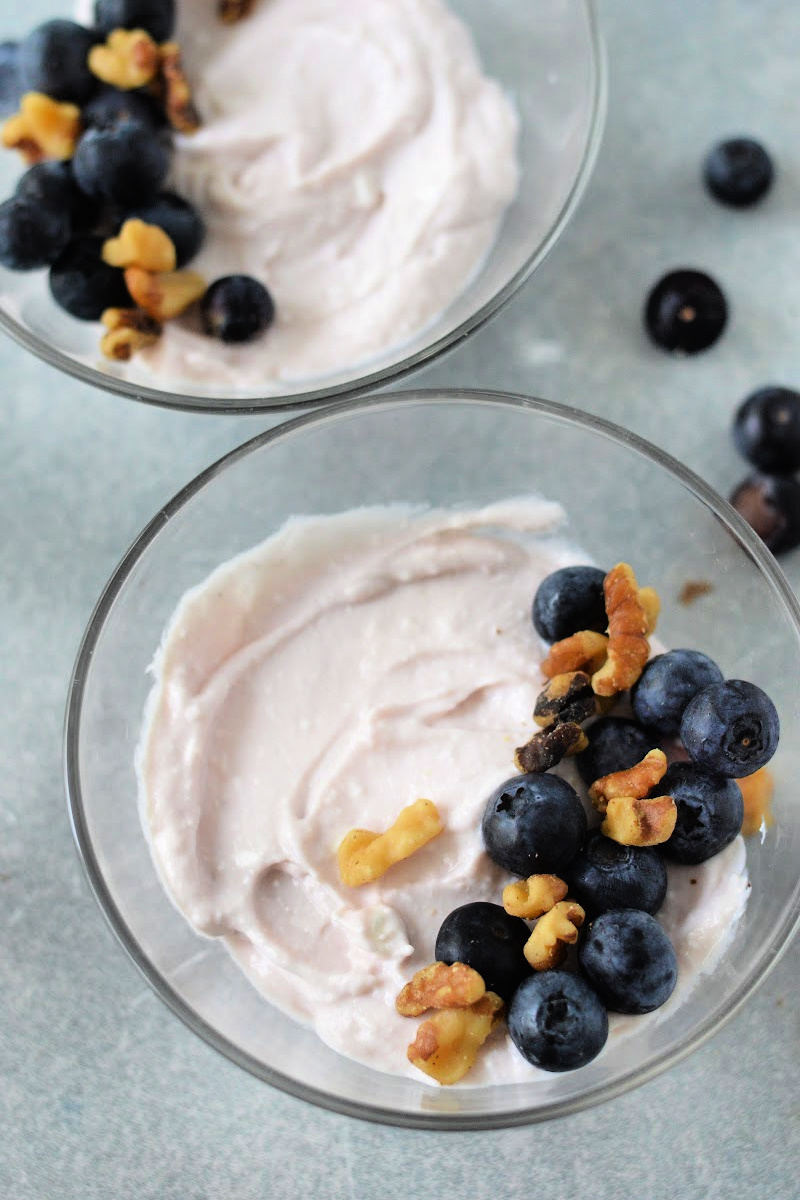 Low Carb Blueberry Cottage Cheese Parfait