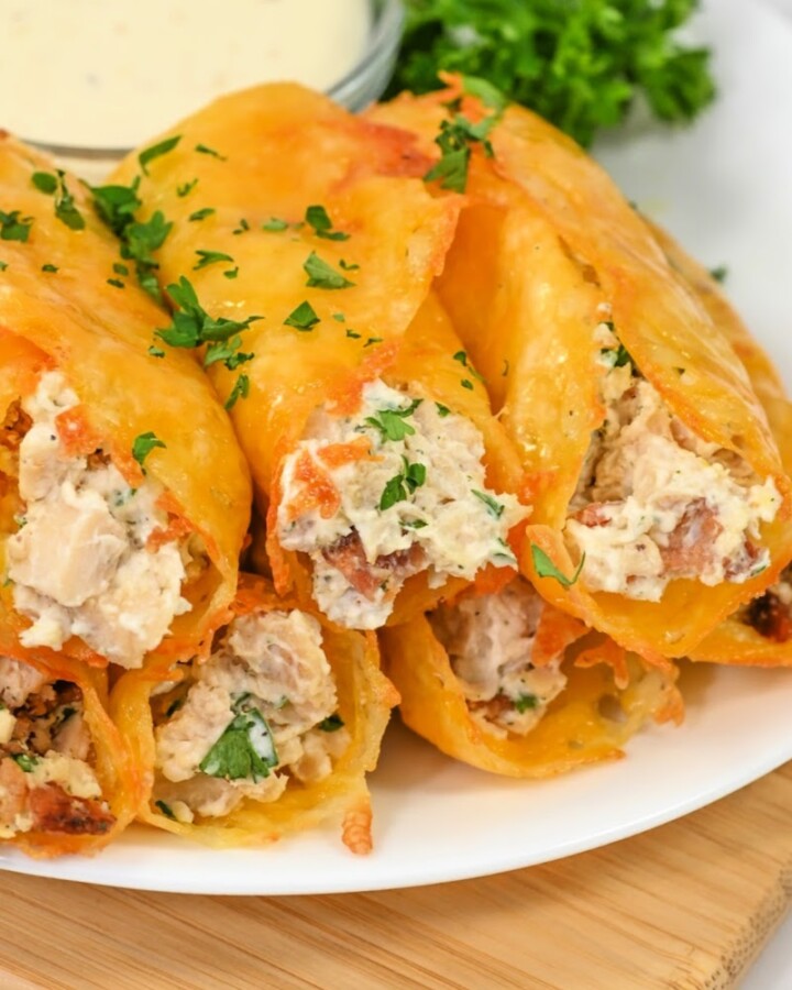 Keto Chicken Bacon Ranch Roll-Ups