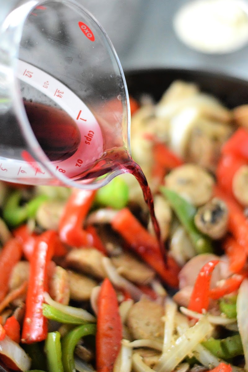 Keto Sausage and Peppers Scallopini