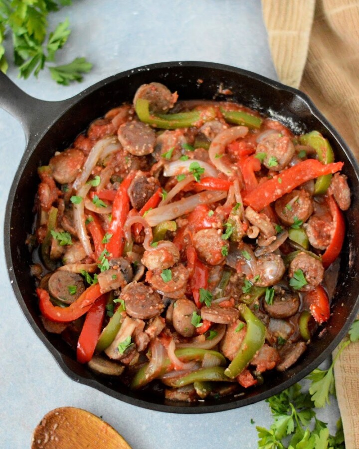 Keto Sausage and Peppers Scallopini