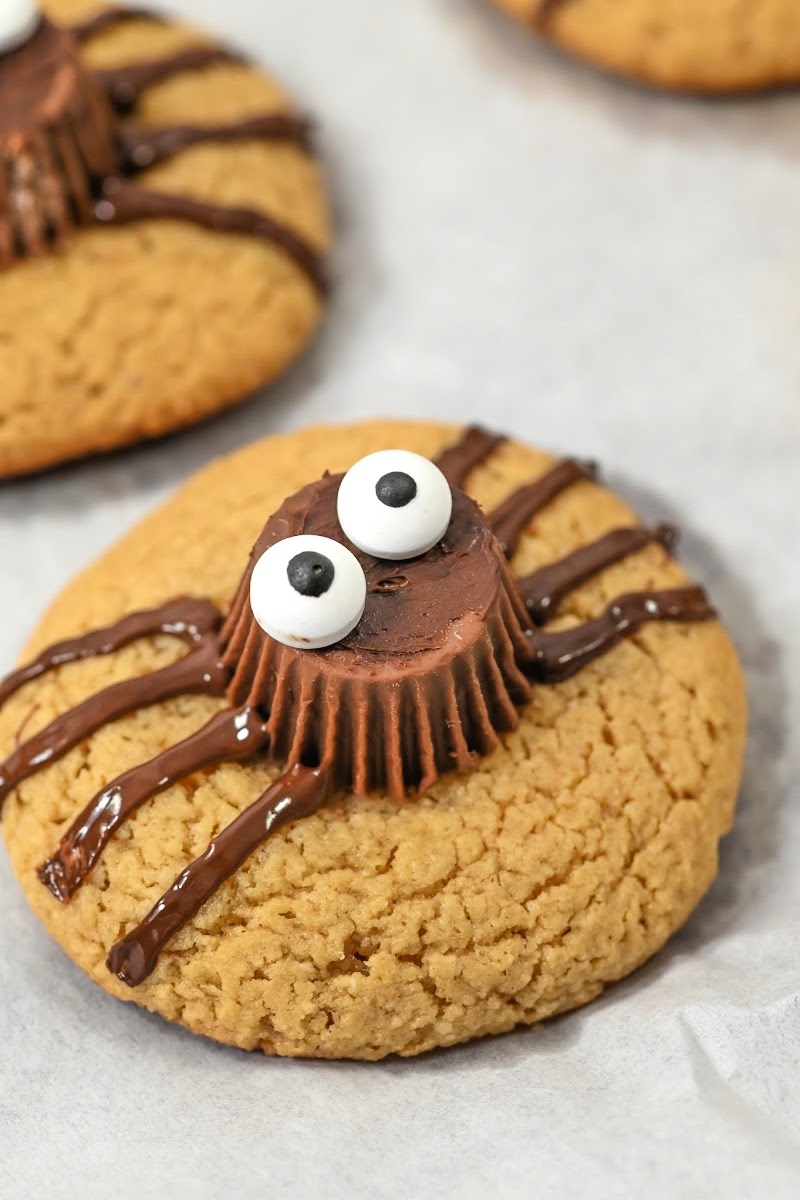 Keto Peanut Butter Spider Cookies