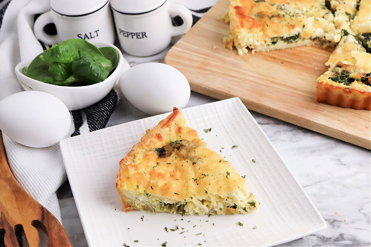 Keto Spinach Feta Quiche