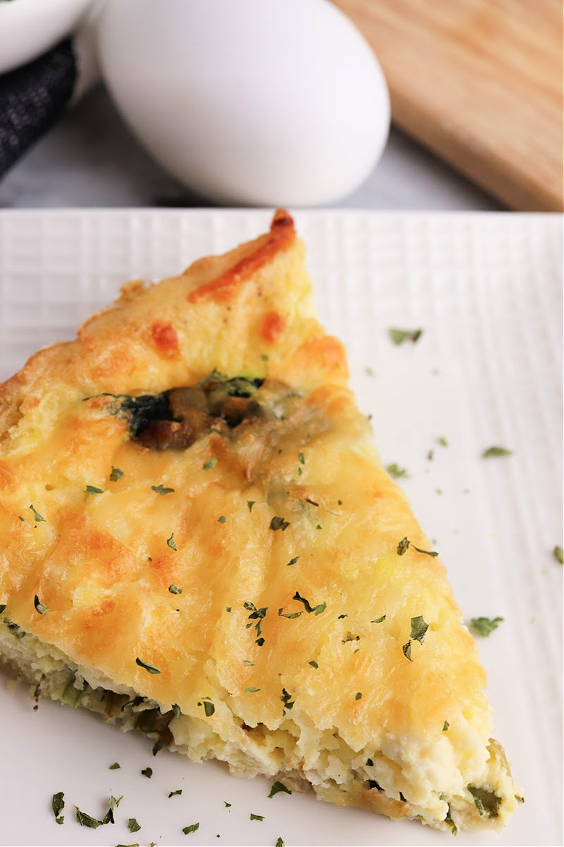 Keto Spinach Feta Quiche