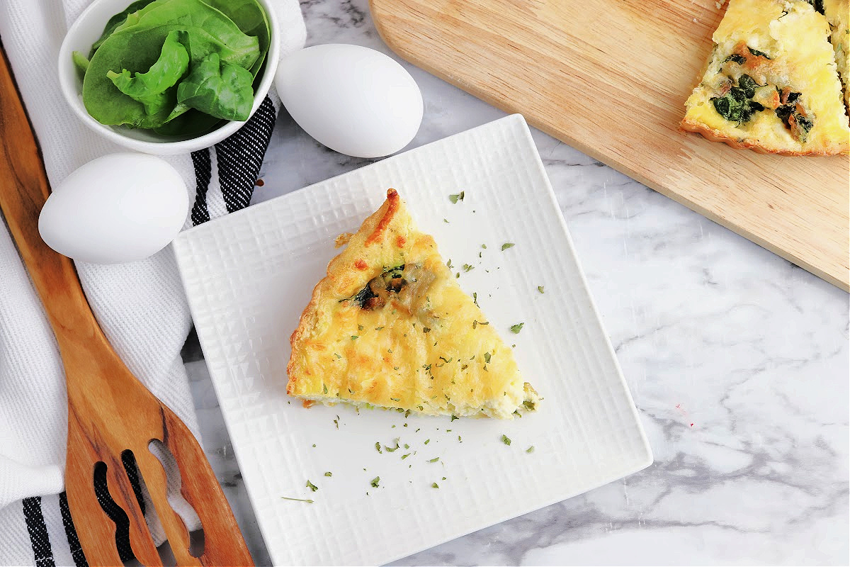 Keto Spinach Feta Quiche