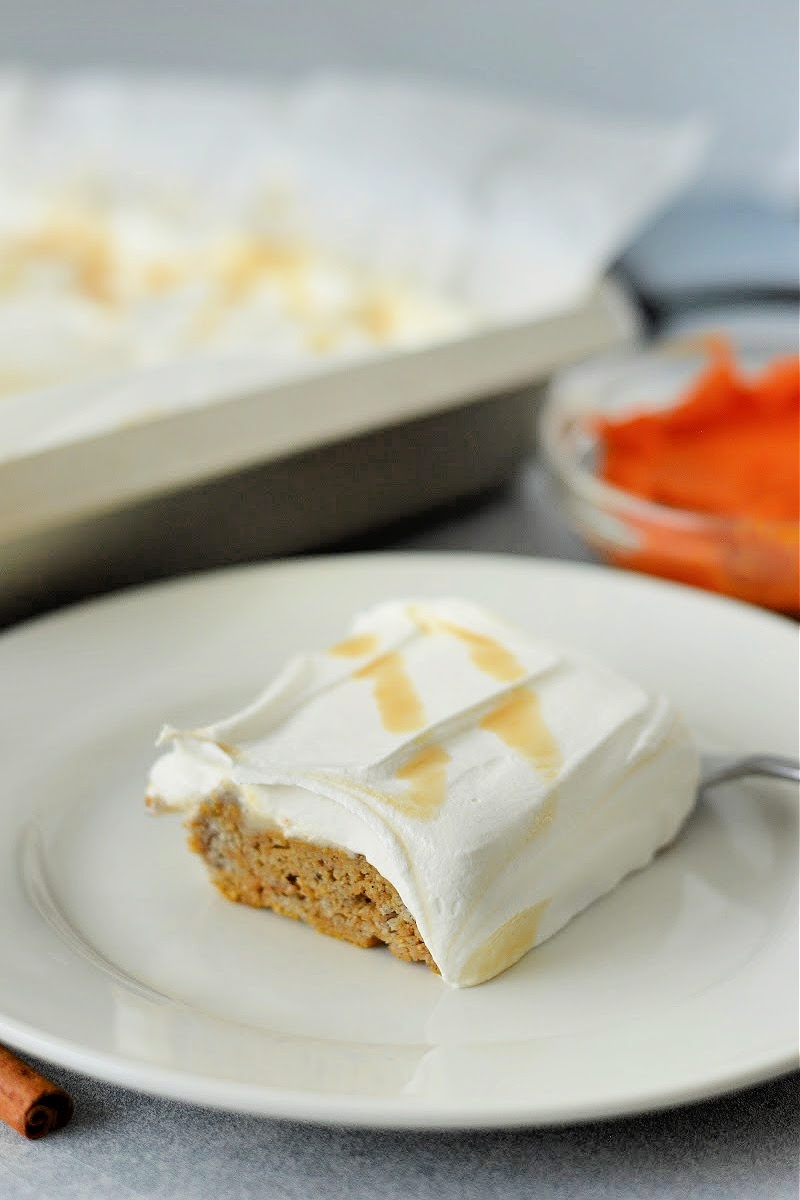 Low-Carb Pumpkin Poke Cake
