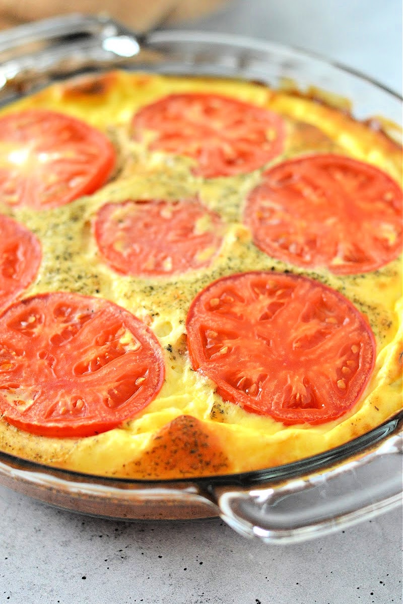 Low Carb Crustless Tomato Quiche