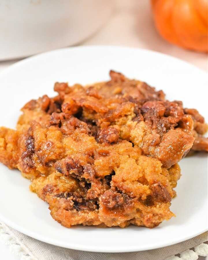 Keto Pumpkin Cobbler