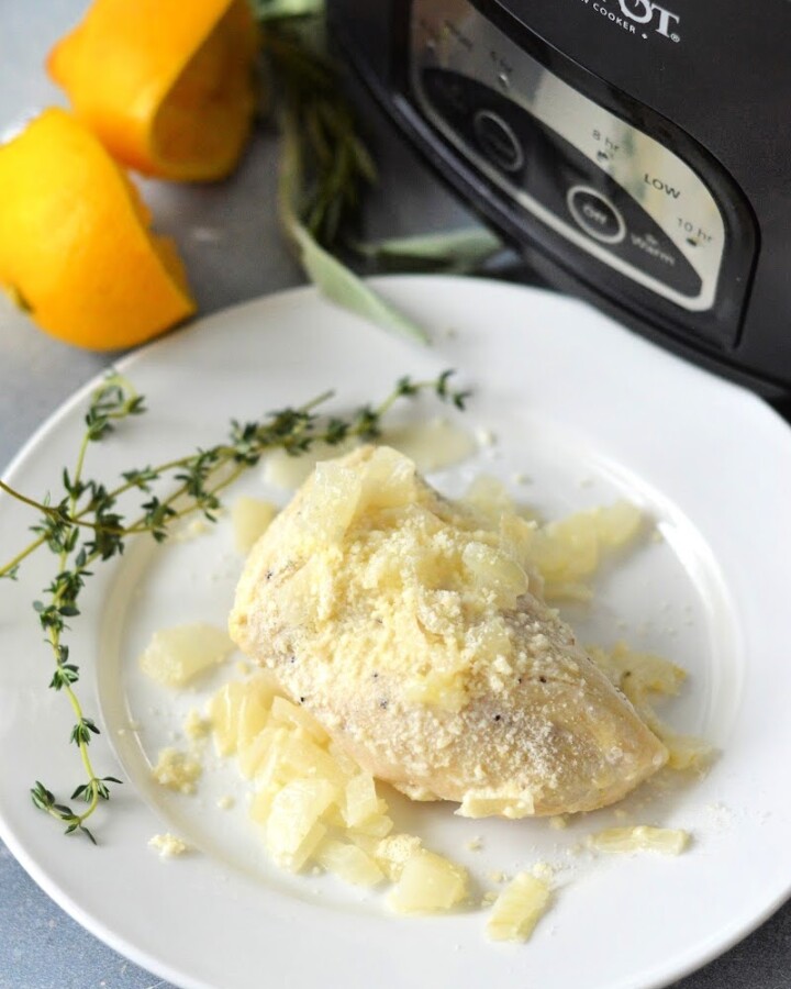 Keto Slow Cooker Wine and Herb Chicken