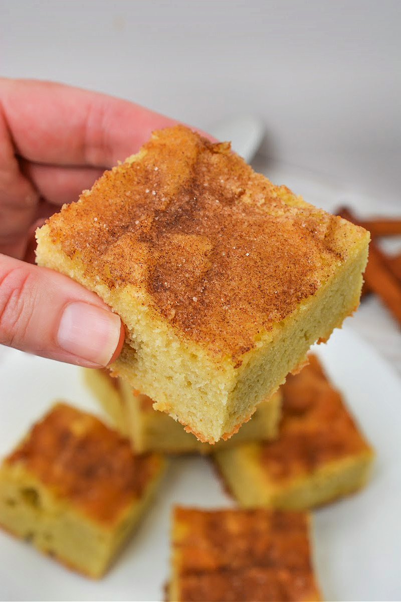 Keto Snickerdoodle Bars
