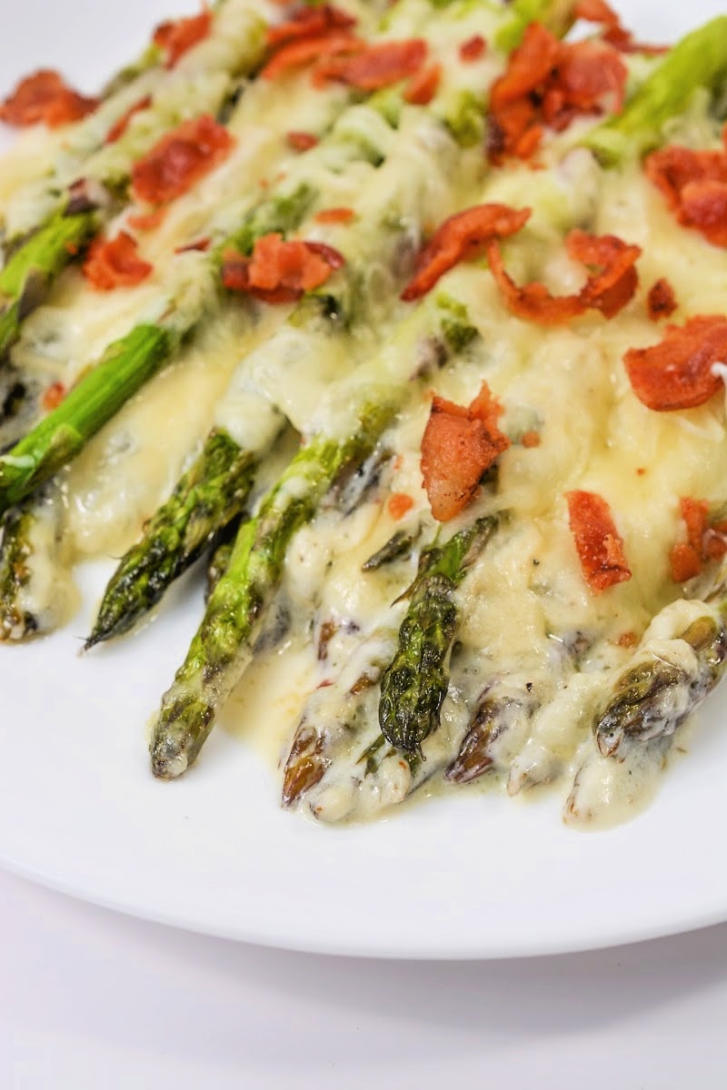 Keto Baked Au Gratin Asparagus