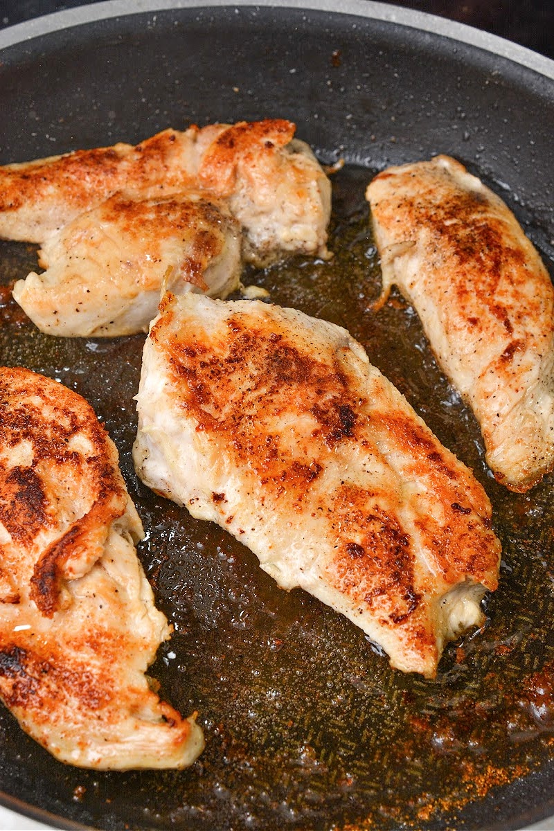 Cooking chicken breasts in the skillet
