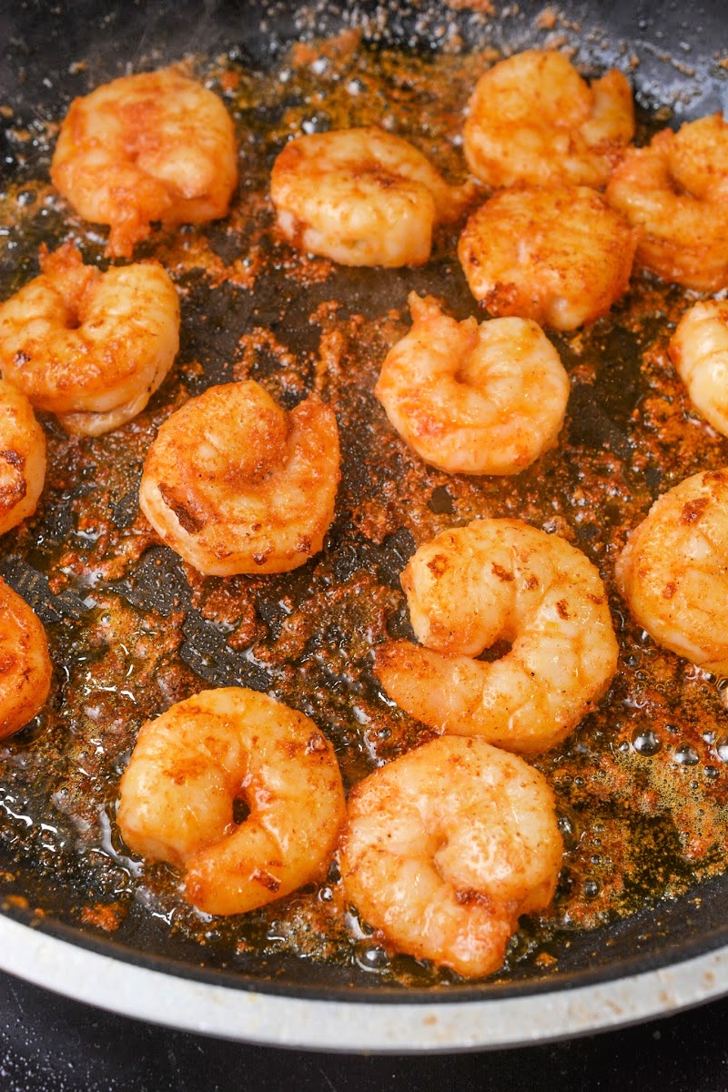 Cooking shrimp in a skillet
