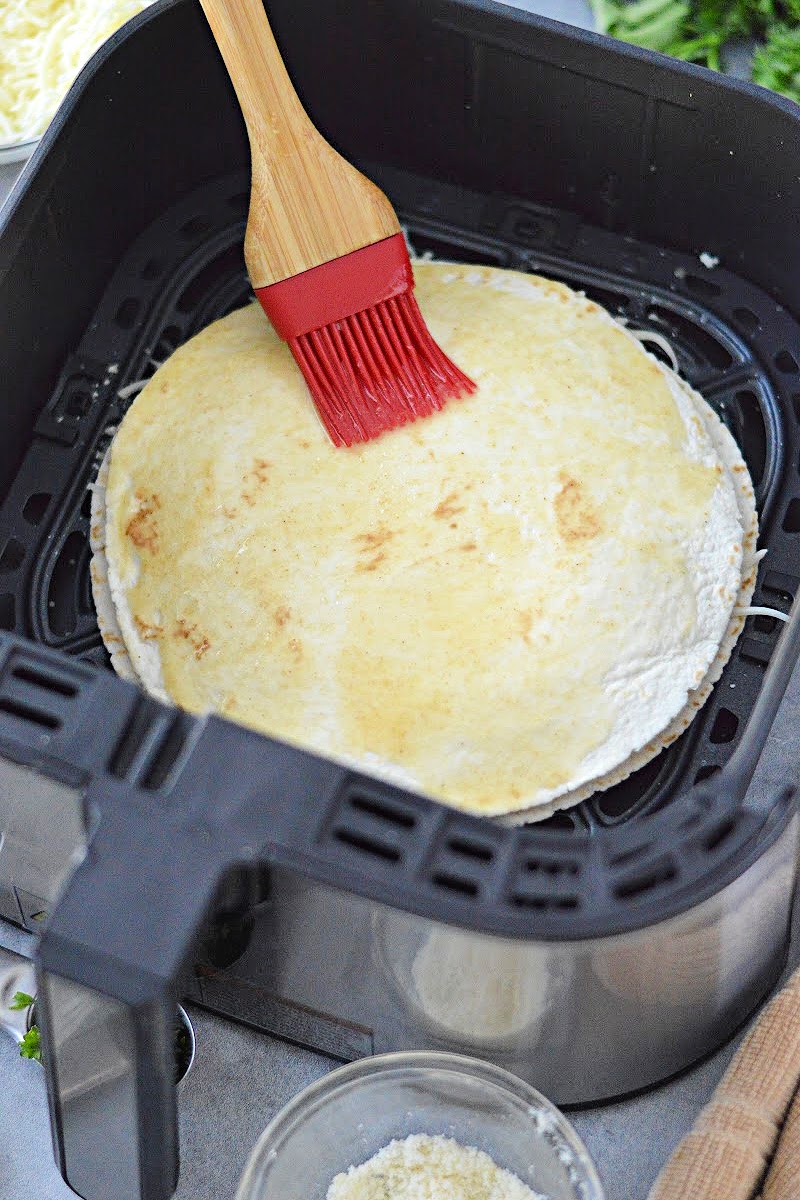 Keto Alfredo Cheesy Breadsticks