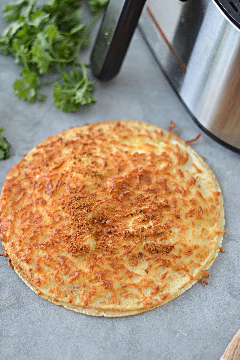 Keto Alfredo Cheesy Breadsticks