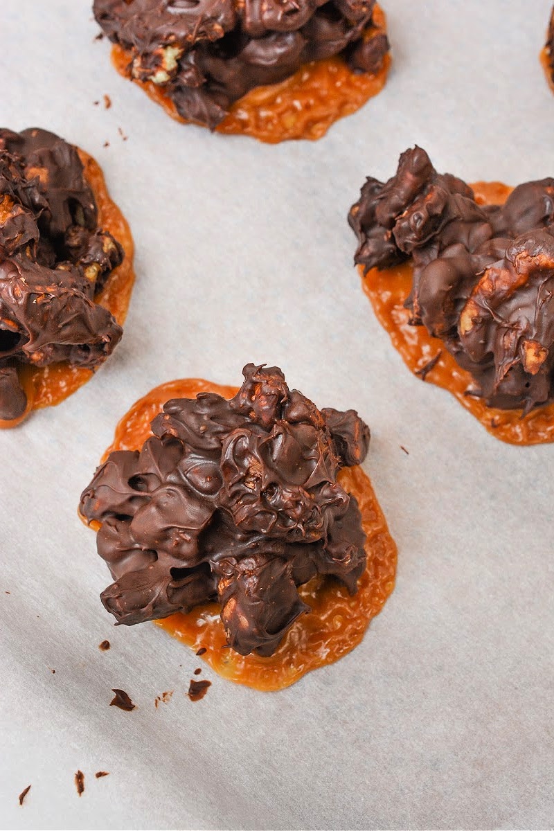 Keto Chocolate Caramel Nut Clusters