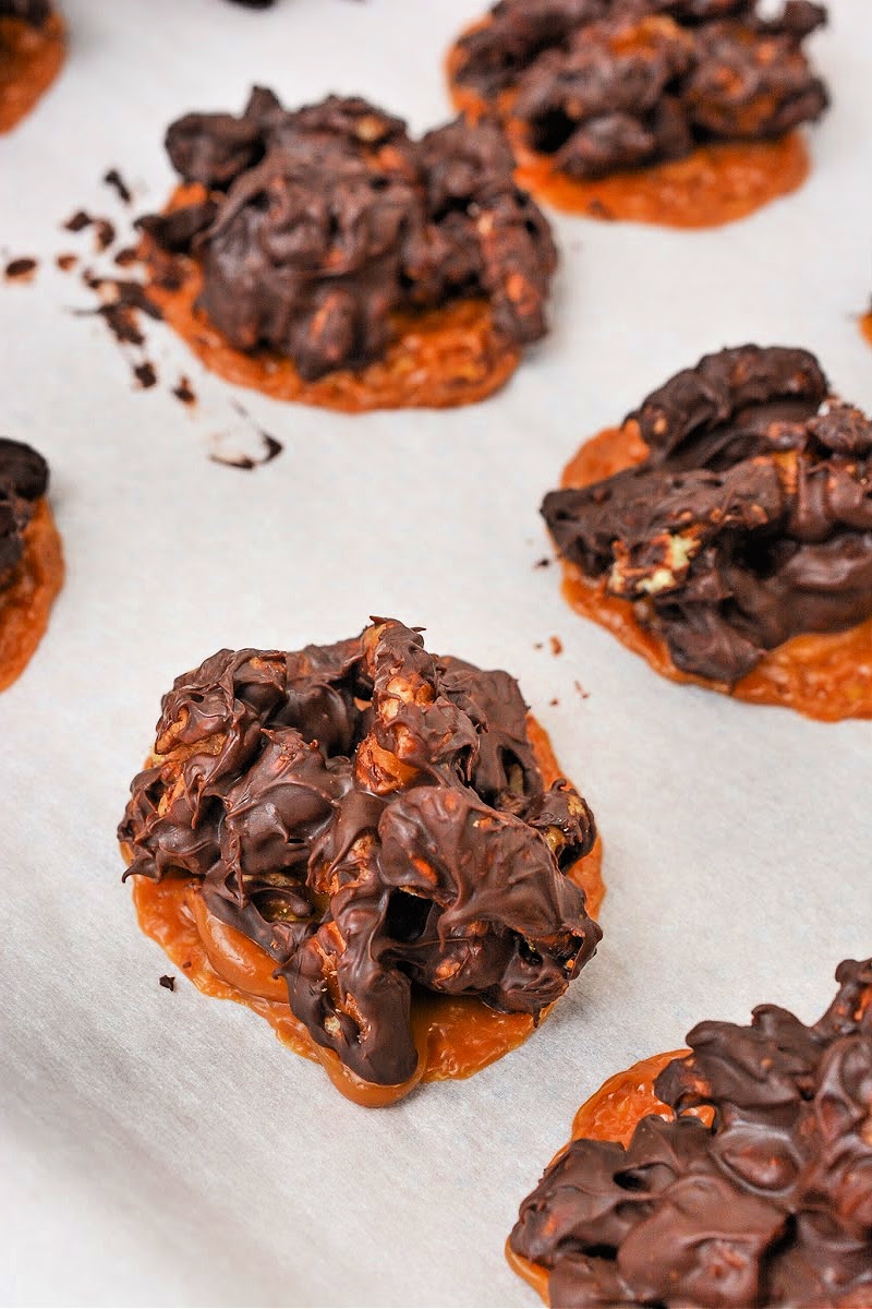 Keto Chocolate Caramel Nut Clusters