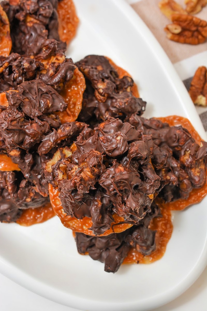 Keto Chocolate Caramel Nut Clusters