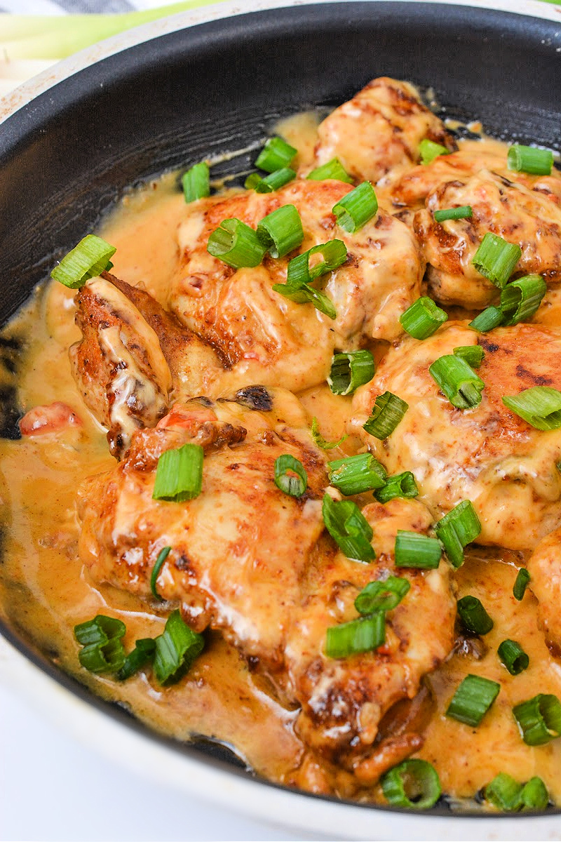 Keto Bang Bang Chicken Thighs