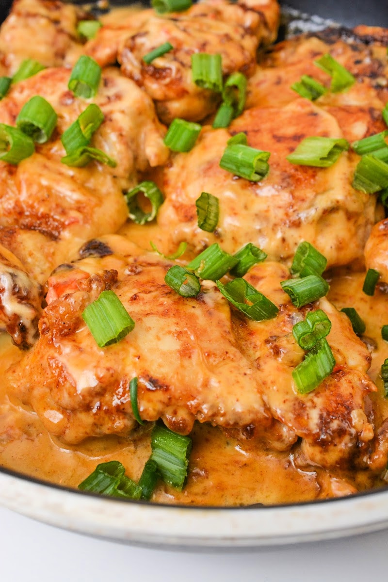 Keto Bang Bang Chicken Thighs