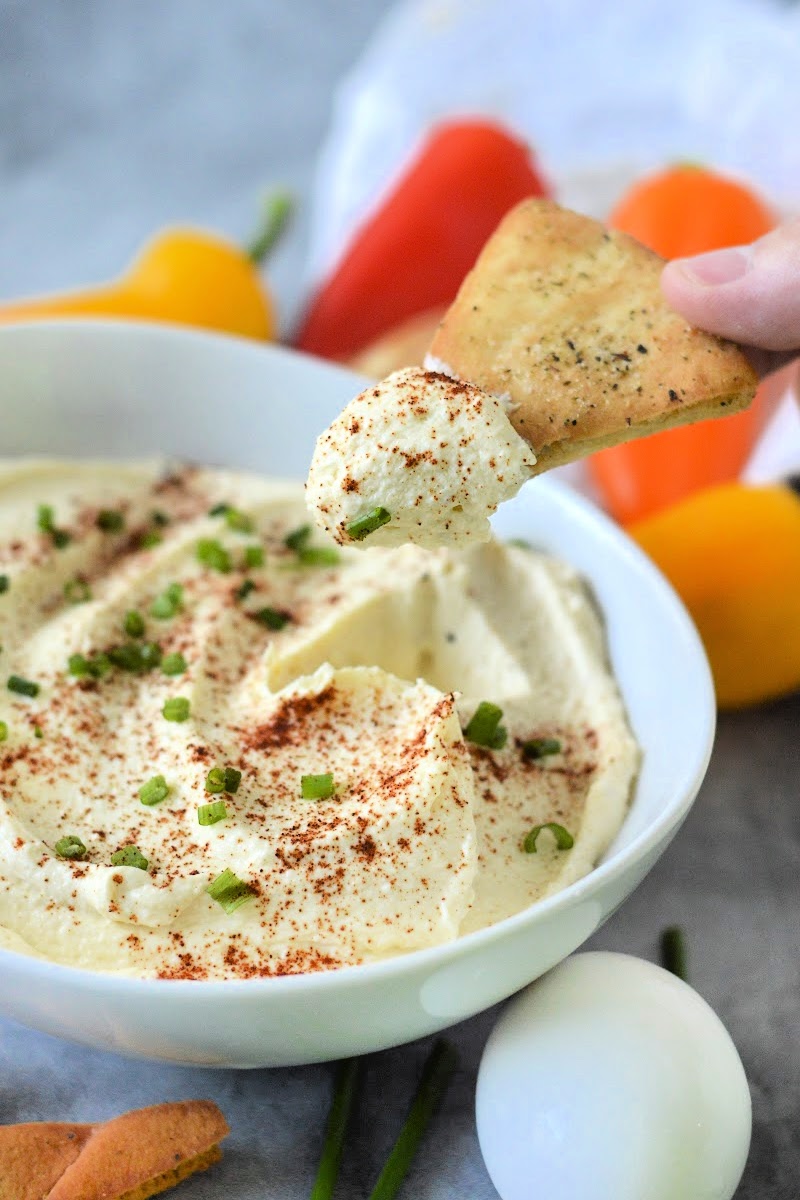 Low-Carb Deviled Egg Dip