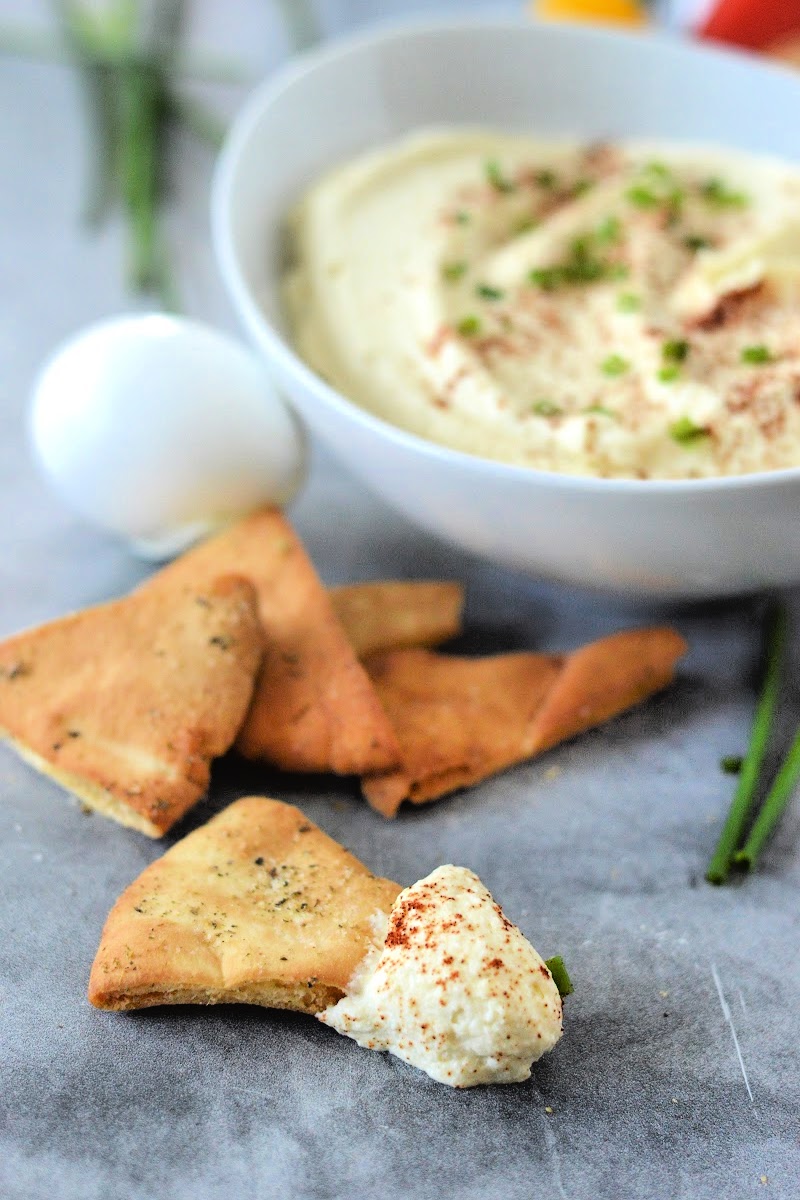 Low-Carb Deviled Egg Dip