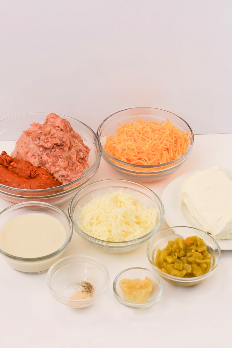 Keto Sausage and Chorizo Dip Ingredients