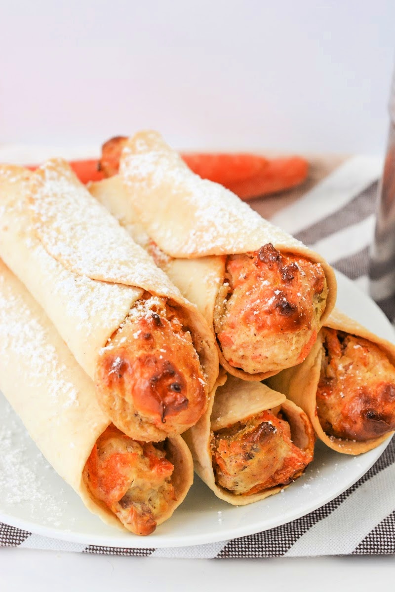 Keto Carrot Cake Roll-Ups
