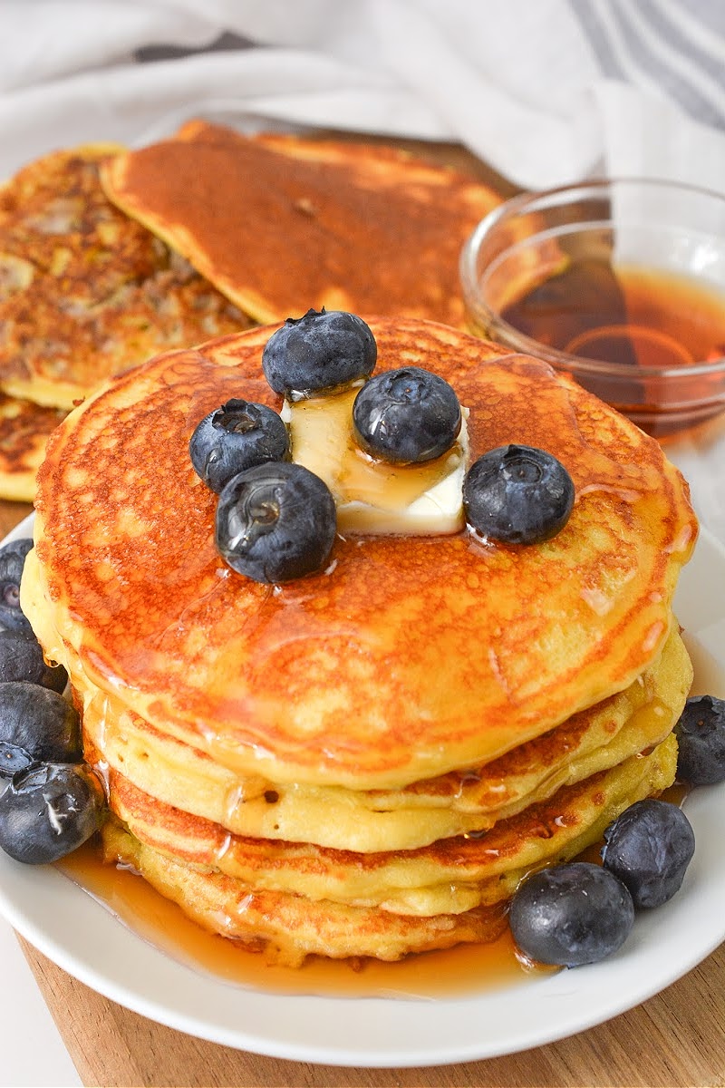 Low Carb Healthy Cottage Cheese Pancakes with Sausage