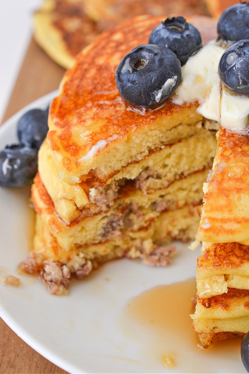 Low Carb Healthy Cottage Cheese Pancakes with Sausage