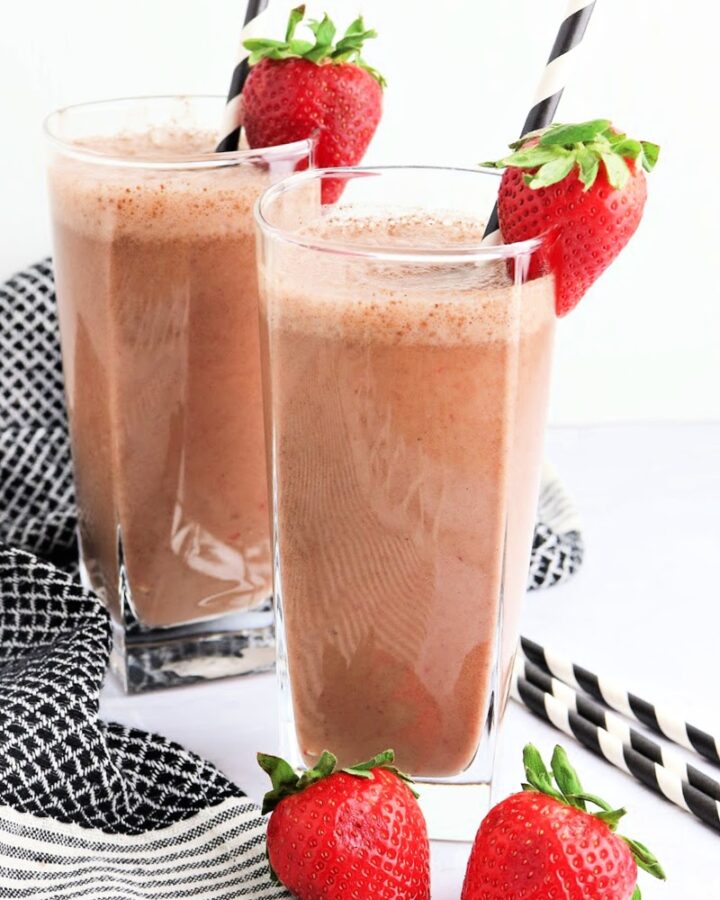 Keto Chocolate Strawberry Protein Smoothie