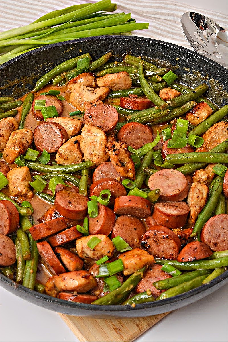 Low-Carb Honey Mustard Kielbasa Chicken and Green Beans
