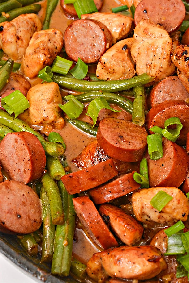 Low-Carb Honey Mustard Kielbasa Chicken and Green Beans