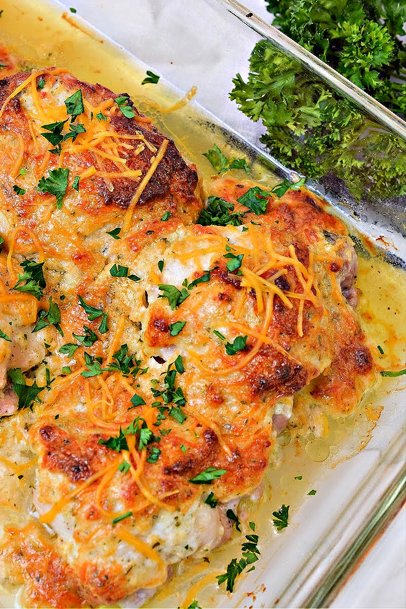 Keto Bacon Chicken Ranch Broccoli Skillet