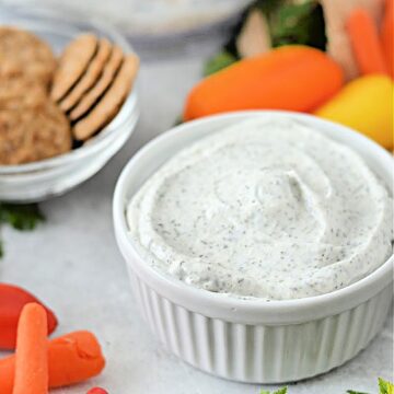 Low Carb Cottage Cheese Ranch Dip