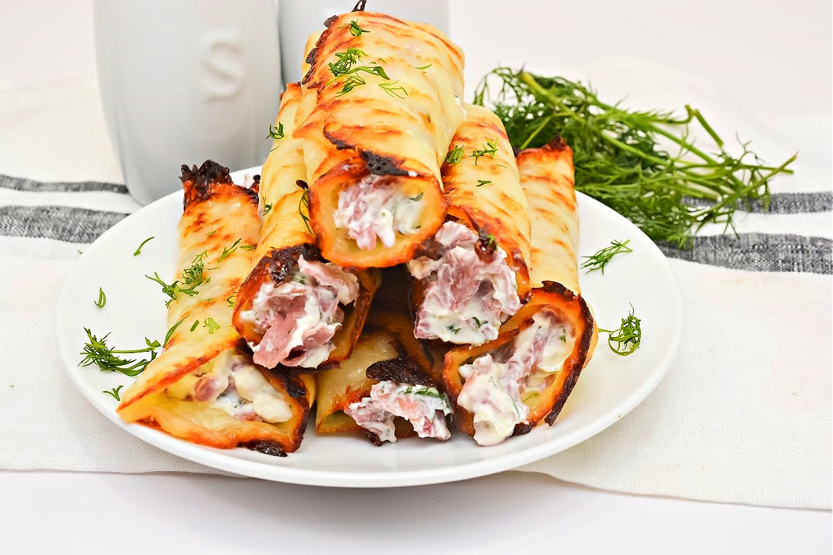 Keto Pastrami Cream Cheese Roll Ups
