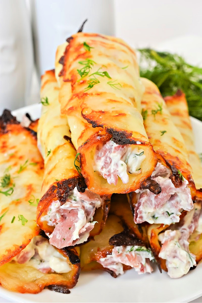 Keto Pastrami Cream Cheese Roll Ups