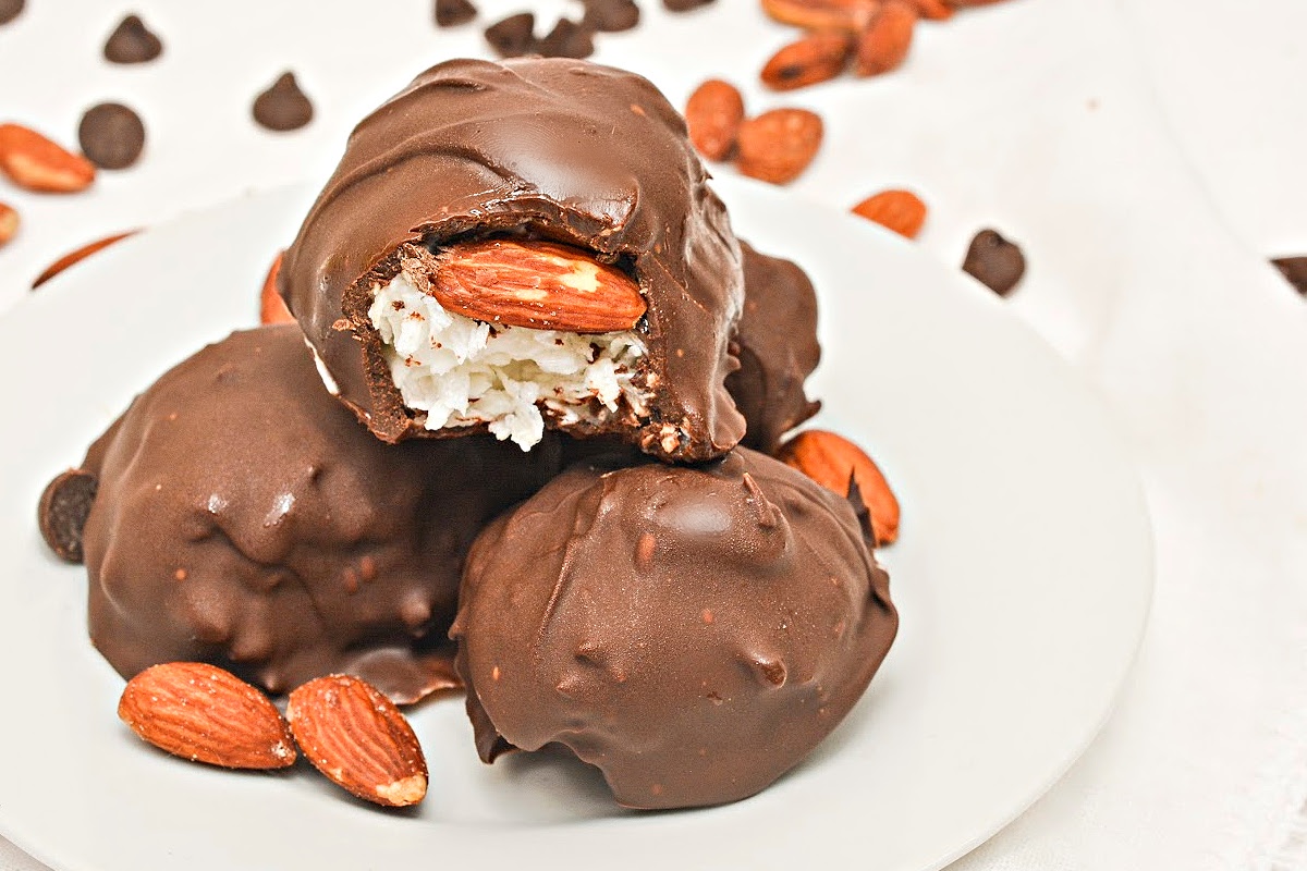 Keto Almond Joy Clusters