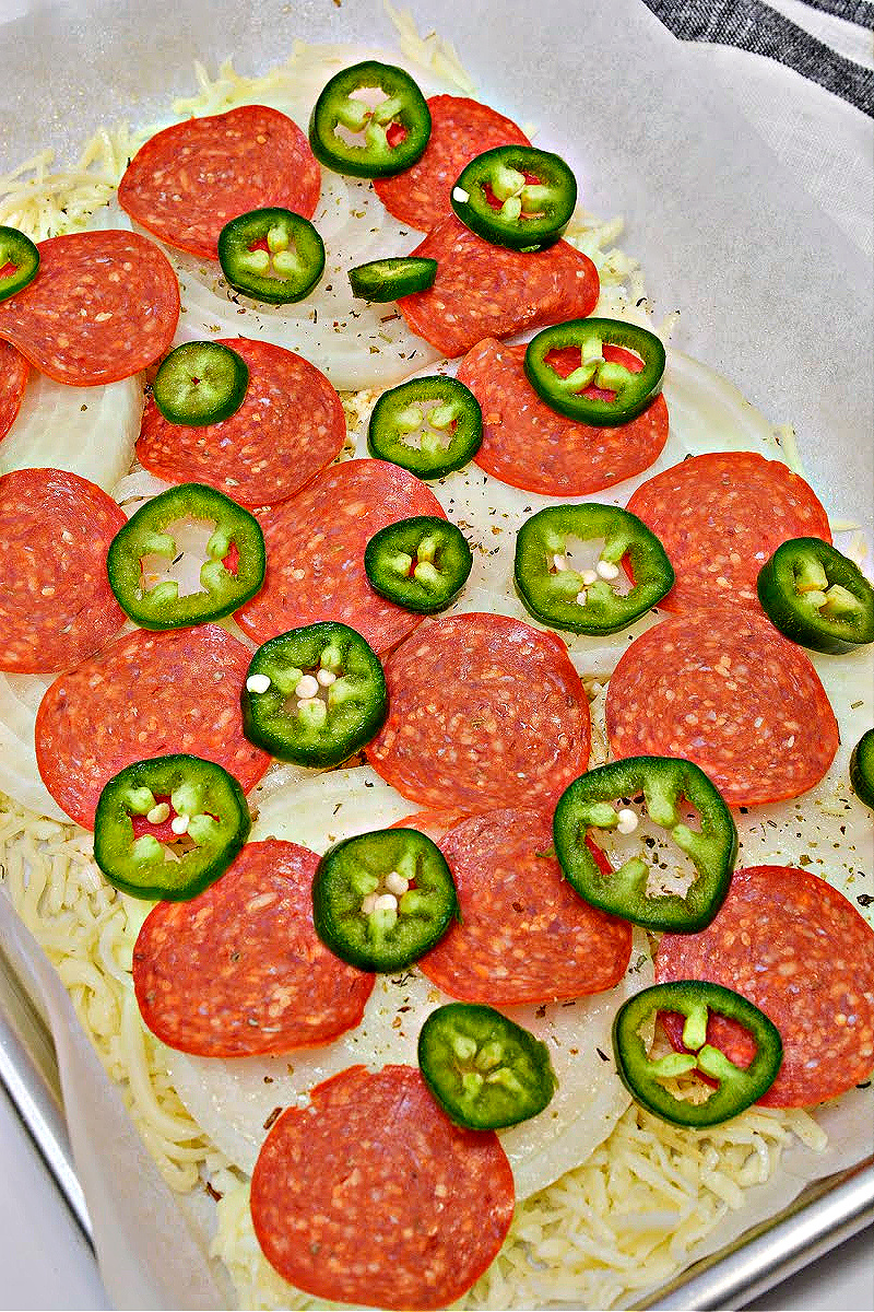 Keto Viral Onion Ring Pizza