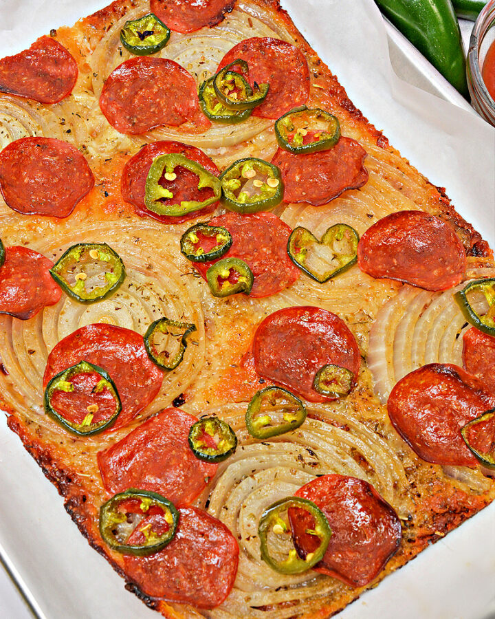 Keto Viral Onion Ring Pizza