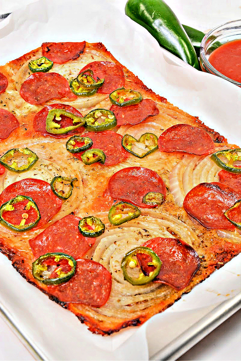Keto Viral Onion Ring Pizza